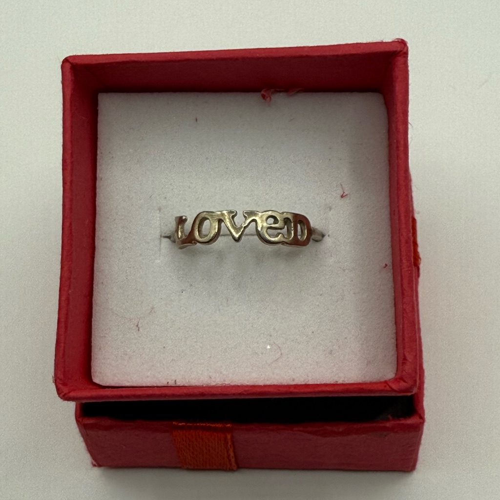 Dogeared Silver Love Script Ring 23$